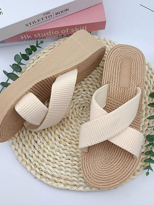 Fashionable and simple thick-soled wedge sandals